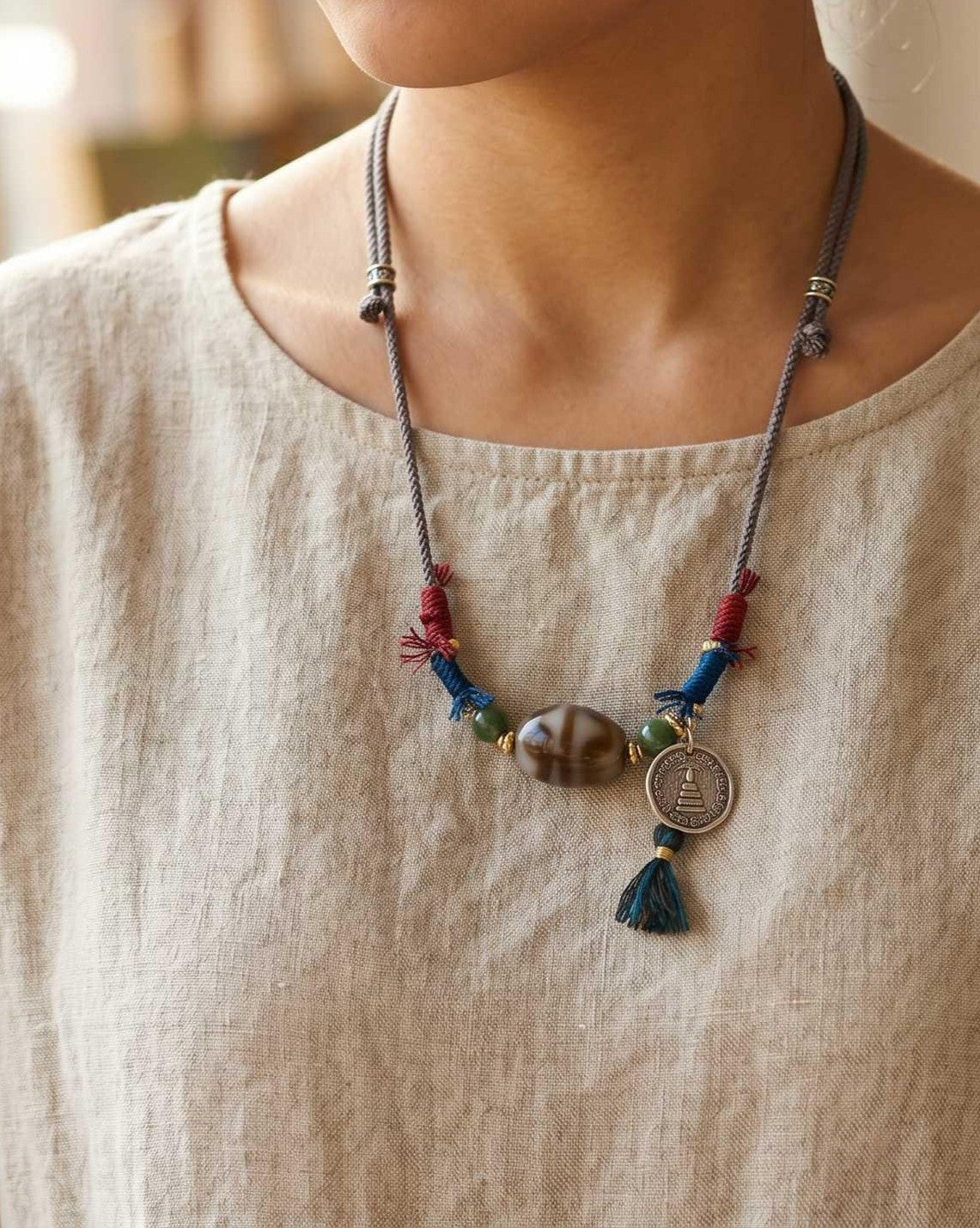 [Storyteller Edition]Himalaya Guardian Dalo Dzi Bead Necklace