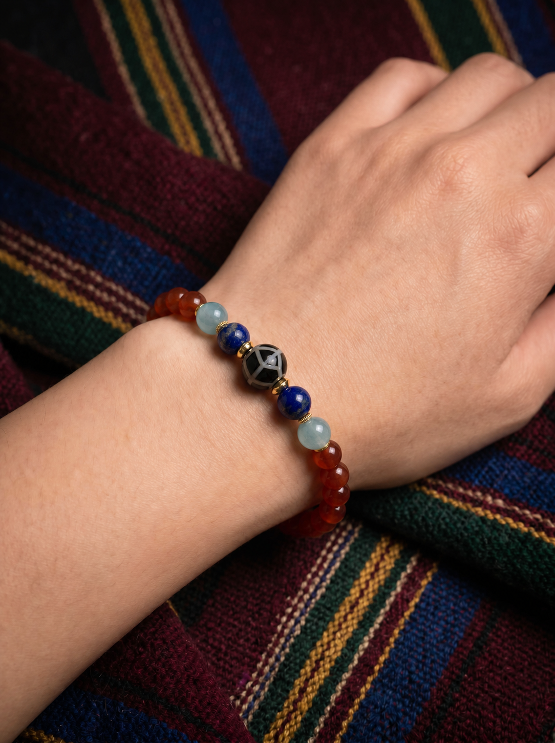 Chunning Vase Bracelet